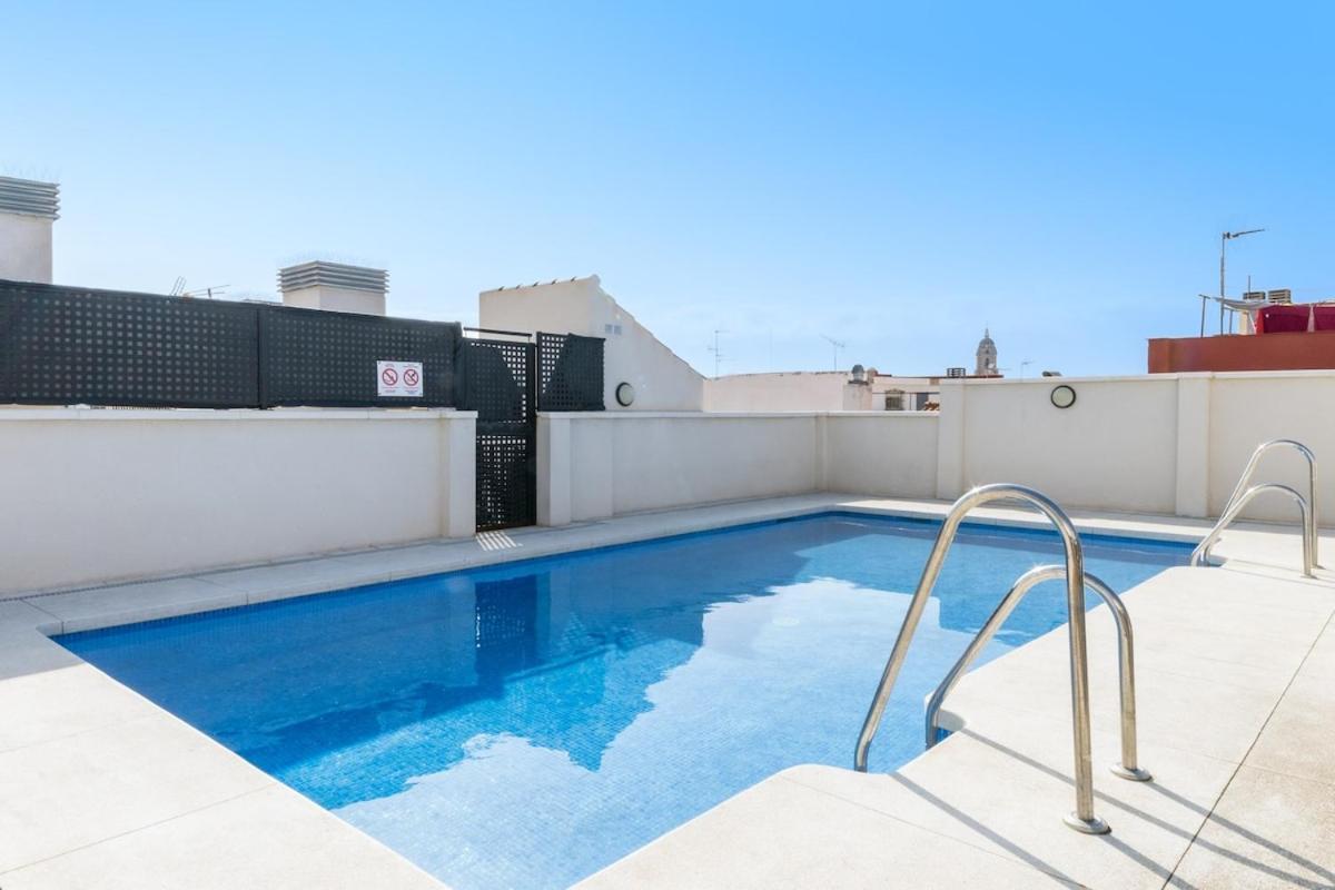 -Malagasunapts- Stylish City Centre Pool&Parking Exterior foto
